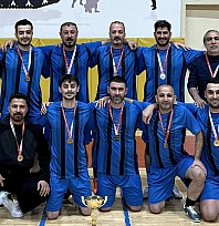 Elazığ Belediyespor Futsal Takımı şampiyon oldu