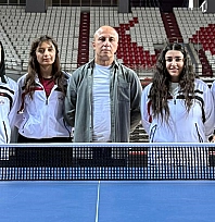 Elazığ Belediyespor, Süper Lig'in ilk yarısını zirvede tamamladı