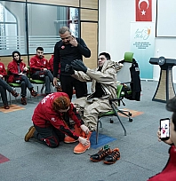 Elazığ'da arama kurtarma ekiplerine AFAD eğitimi