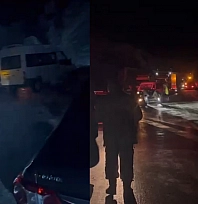 Elazığ'da aşırı buzlanma sürücülere zor anlar yaşatıyor