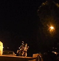 Elazığ'da bunaltıcı sıcağın ardından gece kuvvetli rüzgar etkili oldu