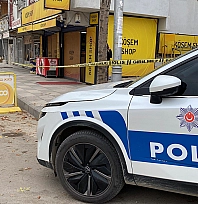 Elazığ'da dehşet anlar: İş yerine silahlı saldırı