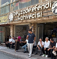 Elazığ'da esnaflar isyanda