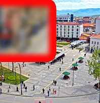 Elazığ'da fiyatları gören poşet poşet aldı