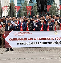 Elazığ'da Gaziler Günü yürüyüşü gurur dolu anlar yaşattı