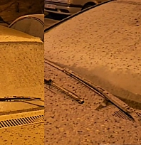 Elazığ'da gece saatlerinde etkili olan toz taşınmalı yağışlar, araçları çamura bürüdü