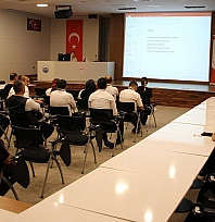 Elazığ'da hastane personeline hijyen eğitimi