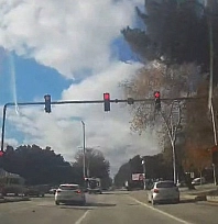 Elazığ'da hatalı şerit değişimi kazaya neden oldu