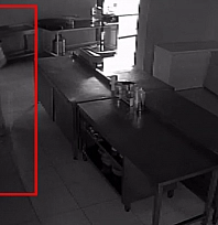 Elazığ'da hırsızlığın böylesi: Önce çaldılar sonra karınlarını doyurdular