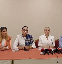 Elazığ'da kadınlar için tarihi buluşma: 'Zirvede Kadın Var!'