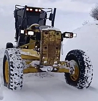 Elazığ'da kapalı 310 köy yolunda çalışmalar sürüyor