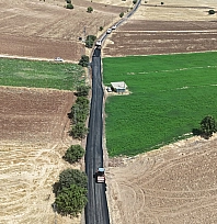 Elazığ'da kırsal yol çalışmaları aralıksız sürüyor