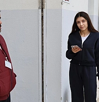 Elazığ'da KPSS mesaisi: Polisler adayı sınava yetiştirdi