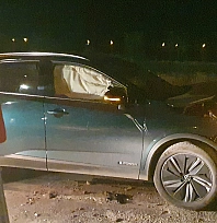 Elazığ'da minibüs ile otomobil çarpıştı!