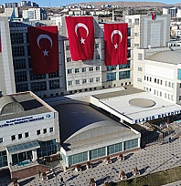 Elazığ'da o cadde trafiğe kapatıldı