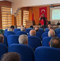 Elazığ'da otizm farkındalık eğitimi düzenlendi