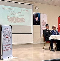 Elazığ'da şehit yakınları ve gaziler öğrencilerle buluştu