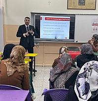 Elazığ'da velilere kadına yönelik şiddet ve akran zorbalığı eğitimi verildi