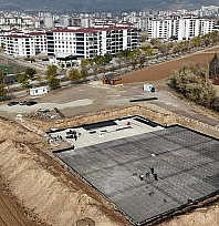 Elazığ'da yarı olimpik yüzme havuzu inşaatı başladı