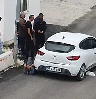 Elazığ'da yayaya otomobil çarptı