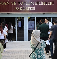 Elazığ'da YKS heyecanı AYT oturumuyla devam ediyor