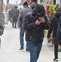Elazığ'da yoğun kar yağışı başladı