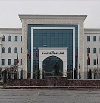 Elazığ'da Yoğun Kar Yağışı Nedeniyle Bazı İlçelerde Eğitime Ara verildi