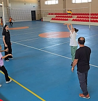 Elazığ'ın 10 ilçesinde sporun yaz mesaisi sürüyor