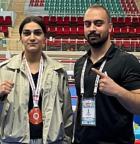 Elazığ'ın altın yumrukları Türkiye kürsüsünde