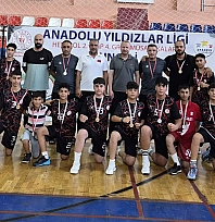 Elazığ'ın kız ve erkek hentbol takımları Türkiye Finalleri'nde