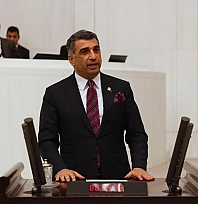 Elazığ'ın üzümü üreticinin elinde değersizleştirilemez