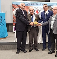 Elazığ Türk Ocakları'ndan 'Şiir ve Millî Kimliğin İnşası' konferansı