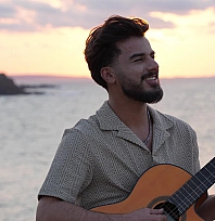 Elazığlı genç müzisyen sanat yolculuğuna emin adımlar devam ediyor