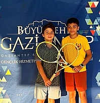 Elazığlı genç tenisçilerden Gaziantep'te kürsü başarısı