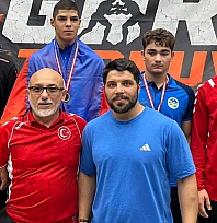 Elazığlı Güreşçiler Uluslararası Şampiyonada madalyalarla döndü