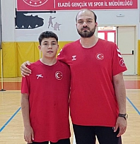 Elazığlı Hentbolcu Yusuf Tural, U-15 Milli takım kampına davet edildi