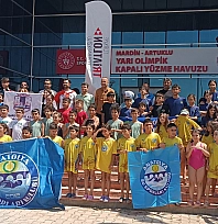Elazığlı Sporcular Bölgesel Triatlon Ligi'nde kürsüye çıktı