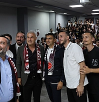 Elazığspor'dan öğrencilere anlamlı ziyaret: Hedef şampiyonluk!