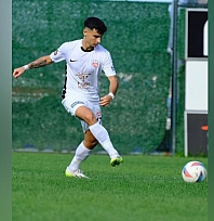 Elazığspor'dan orta sahaya takviye