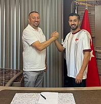 Elazığspor Onur Eriş'le sözleşme imzaladı
