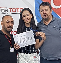 Elif Reyyan Kaya Türkiye Üçüncüsü