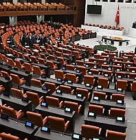 Emekli maaşı, yargı paketi ve af Meclis'te