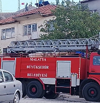 Emekli öğretmen evinde ölü bulundu