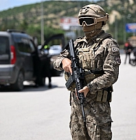 Emniyet teşkilatı zirve için görev başında