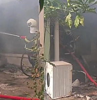 Engelli yaşlı kadın, yangında hayatını kaybetti