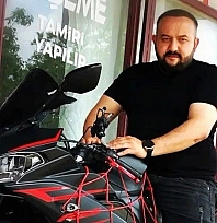 Erkek kuaförü köprü altında ölü bulundu