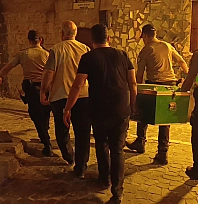 Evinde silahlı saldırıya uğrayan adam hayatını kaybetti