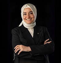 Fatma Betül Sayan Kaya'dan görevlerinden affını istedi