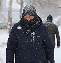 Gece başlayan kar yağışı Elazığ'ı beyaza bürüdü