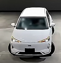 Geely'den devrim niteliğinde teknoloji: Araçlar 90 derece dönebilecek